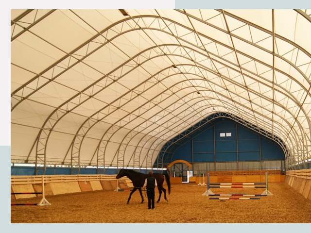 Строительство конных манежей в Фурманове